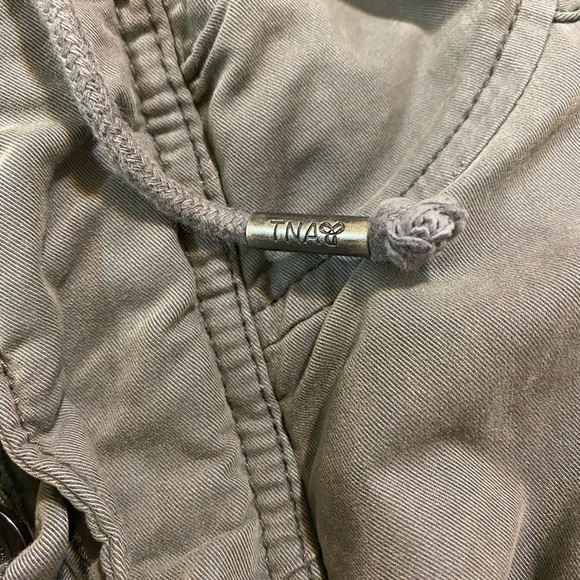 Aritzia TNA Military Jacket Fur Lining Women’s XS - Picture 9 of 10